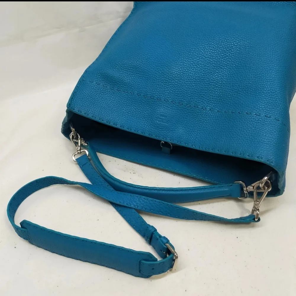 FENDI Selleria Anna Bucket Leather Bag - Picture 7 of 7